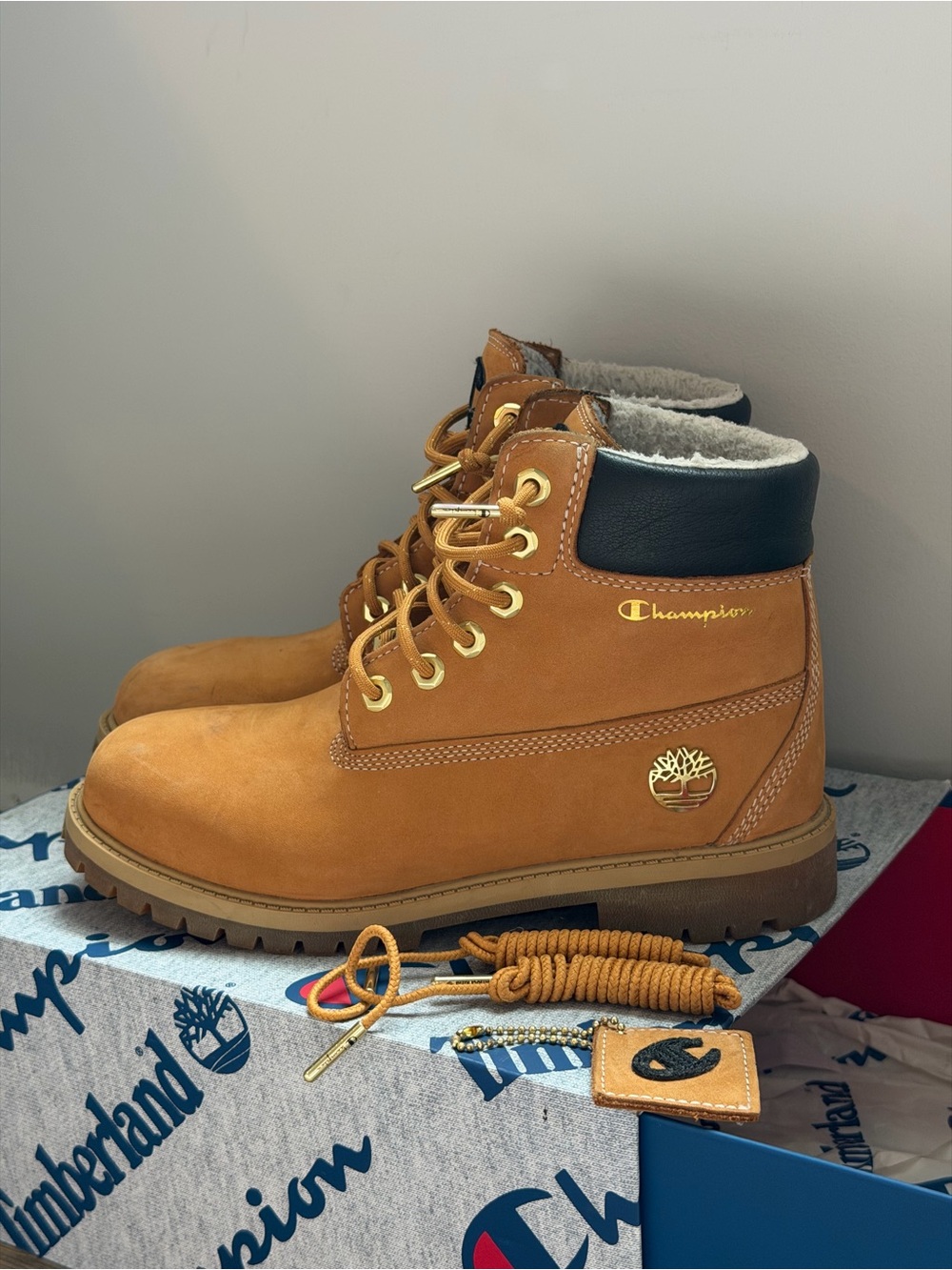 Timberland Kids Wheat/Tan Lace-Up Boots with Black Collar